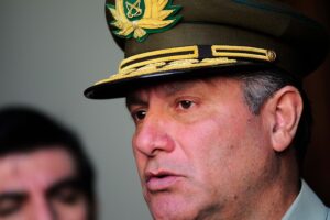General Villalobos interpuso querella por fraude en Carabineros contra 