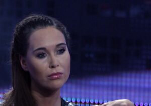 Valentina Roth se refugia con amigos tras cruda acusación de violencia contra su ex pareja