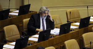 Bancada PS presenta proyecto para extender a 20 días hábiles las vacaciones laborales