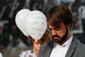 Jorge Sharp nombra a “guardián de la bohemia” para regular el carrete en Valparaíso