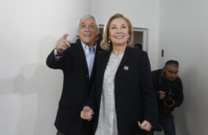 Cecilia Morel sale a defender a Piñera por su patrimonio: 