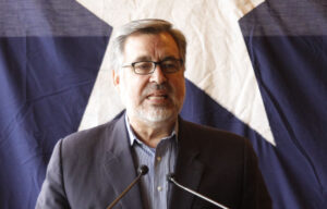 Guillier por inversiones del PS: 