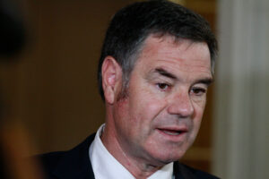 Ossandón acusa a Chile Vamos de buscar 