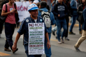 Corte Suprema: personas deberán seguir pagando el CAE a pesar de declararse en quiebra
