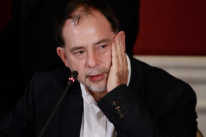 Solo un senador llegó a sesión de comisión de Salud que revisa aborto en tres causales