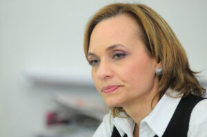 Goic rechaza que menores violadas puedan interrumpir su embarazo con orden médica