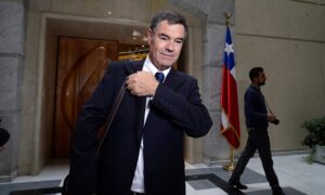 Ossandón dispara contra Piñera: 