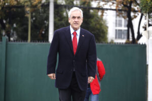 Sebastián Piñera sube dos puntos en encuesta Cadem pese a polémica por su declaración de patrimonio