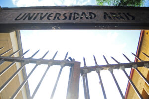 Crisis de la Arcis: estudiantes denuncian actitud 