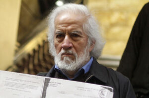 Gabriel Salazar en debut de Chile Secreto: 