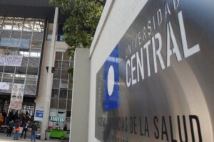 Universidad Central formula cargos por acoso contra seis profesores