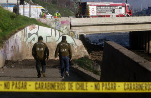 Encuentran cuerpo de un hombre en la ribera del río Mapocho