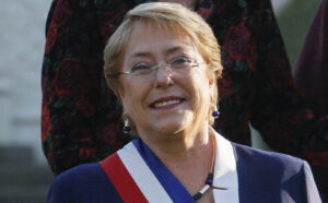 Adimark previa a Cuenta Pública: Bachelet obtiene aprobación de 31%, mayor cifra en dos años