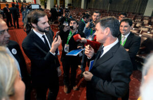 FOTOS | Más de veinte imágenes con lo que no mostró la transmisión oficial de la Cuenta Pública