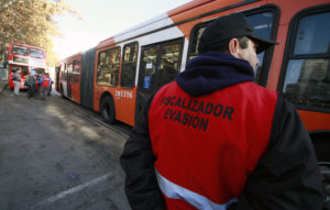 Las palabras de Bachelet por el impresentable incidente con fiscalizadora del Transantiago