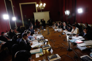 Aborto en tres causales quedó a un paso de ser despachada por Comisión de Constitución