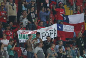 Vergonzoso: chilenos en Moscú apuñalados en pelea de barras rivales