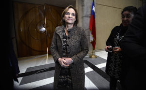 Senadores DC condicionan respaldo al proyecto de aborto en tres causales