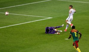 VIDEO | El registro que acredita que el gol anulado a Chile fue un completo ROBO