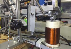 Nuevo dispositivo permite cargar celular con vibraciones de lluvias o sismos