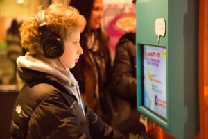 Zim Warhol: niños aprenden del Pop Art de manera interactiva