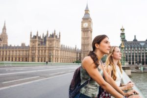 No sólo un segundo idioma: cinco beneficios de estudiar en el extranjero que pueden cambiar tu vida