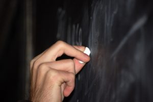 Matrículas de Pedagogía disminuye en un 10% en estudiantes de primer año