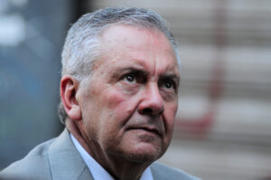 Sospechosos depósitos de dinero, el nuevo flanco de Pedro Sabat