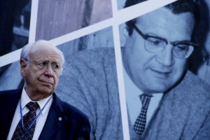 Mundo político reacciona a la muerte de histórico ex director del Servel, Juan Ignacio García