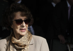 Madre de Michelle Bachelet firmará por la candidatura de Alejandro Guillier