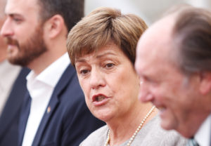 Josefa Errázuriz pide escuchar 