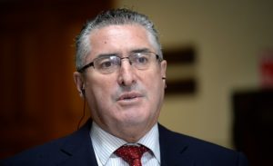 Jorge Pizarro suspende su militancia en la DC tras anuncio de formalización por caso SQM