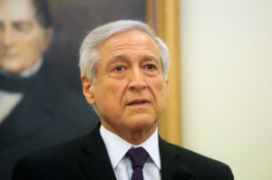 Chile presenta ante La Haya memoria de demanda contra Bolivia por el río Silala