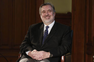 Chile Vamos sigue sin perdonar el llamado a no votar de Guillier: 