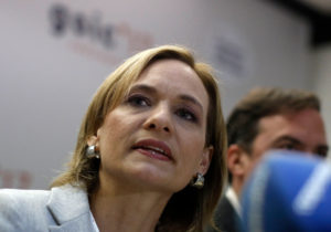 VIDEO | Carolina Goic llama a Bachelet a crear Comisión de Verdad y Justicia por crisis de Sename