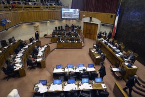 Recta final en proyecto de aborto: Sala del Senado vota con dudas en causal de violación