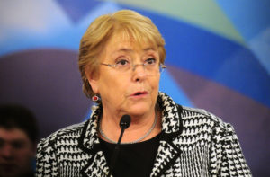 Bachelet desconoce informe de Hacienda sobre pérdida de empleos por reforma de pensiones