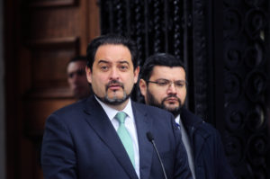 Ministro de Energía anuncia proyecto de ley corta para elevar multas en caso de corte de luz