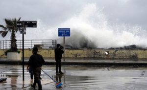 Meteorología alerta de fuertes marejadas entre Arica y Juan Fernández