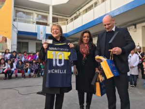 ¿Y esto cómo le afecta a Boca? Bachelet es nombrada socia honoraria del club
