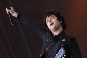 VIDEO l Emocionante: 65 mil personas cantan Rapsodia Bohemia en concierto de Green Day