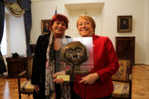 Pasó inadvertido: Unicef premió a Bachelet por compromiso con la infancia
