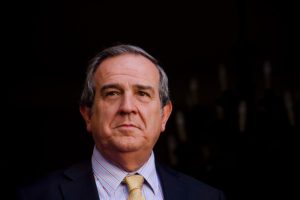 AFP disparan contra reforma previsional de Bachelet y lamentan no administrar el 5% de cotización adicional