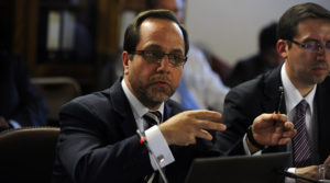 Fraude en Carabineros: ex contralor Ramiro Mendoza declaró ante el fiscal Eugenio Campos