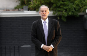 Luis Larraín: 