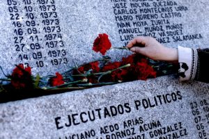 Las horas de furia de ex actriz de Canal 13 con la derecha 