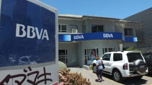 Banco BBVA inicia proceso para irse de Chile ante baja participación en el mercado