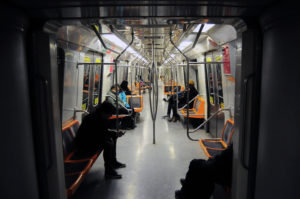 Relato de un suicidio en el Metro: testigo de incidente muestra lo peor de la sociedad chilena