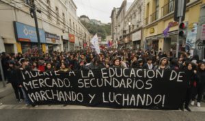 Encuesta Injuv: diez cifras positivas que hablan de interés de los jóvenes por la política