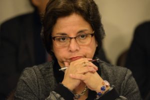 Quiénes son y qué dijeron los dos ministros de Bachelet para apoyar Dominga